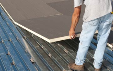 benefits of insulating Sholing Common flat roofing